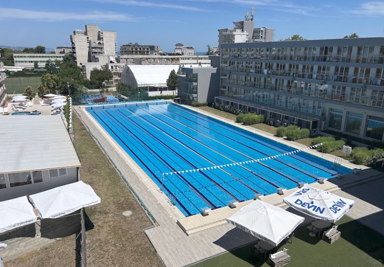 Aqualife Sport and Hotel Complex