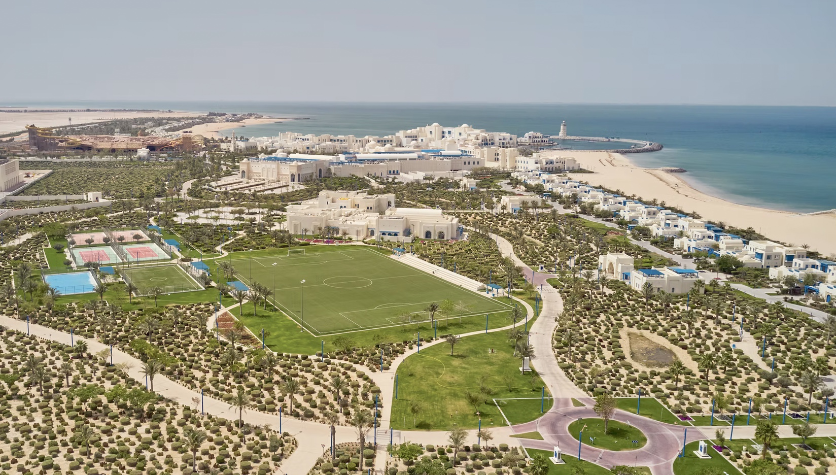 Hilton Salwa Beach Resort & Villas